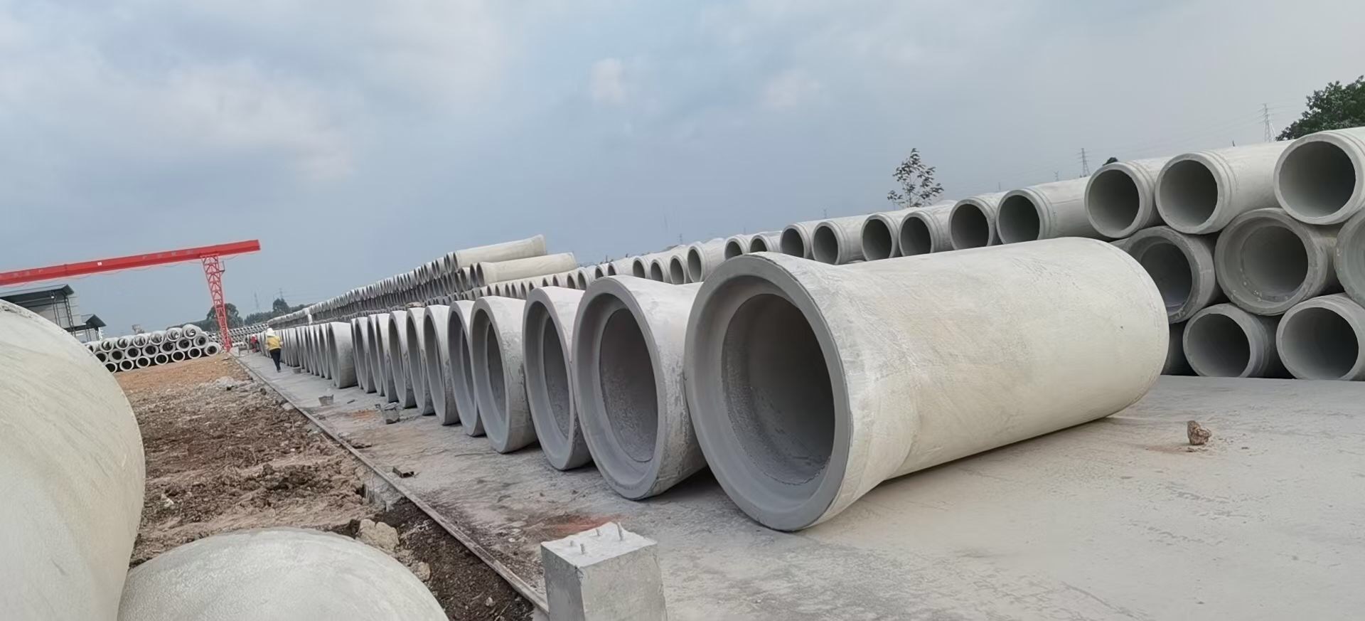 廣州番禺水泥管水泥製品選華堅型號全-規(guī)格齊全-價格優(yōu)惠